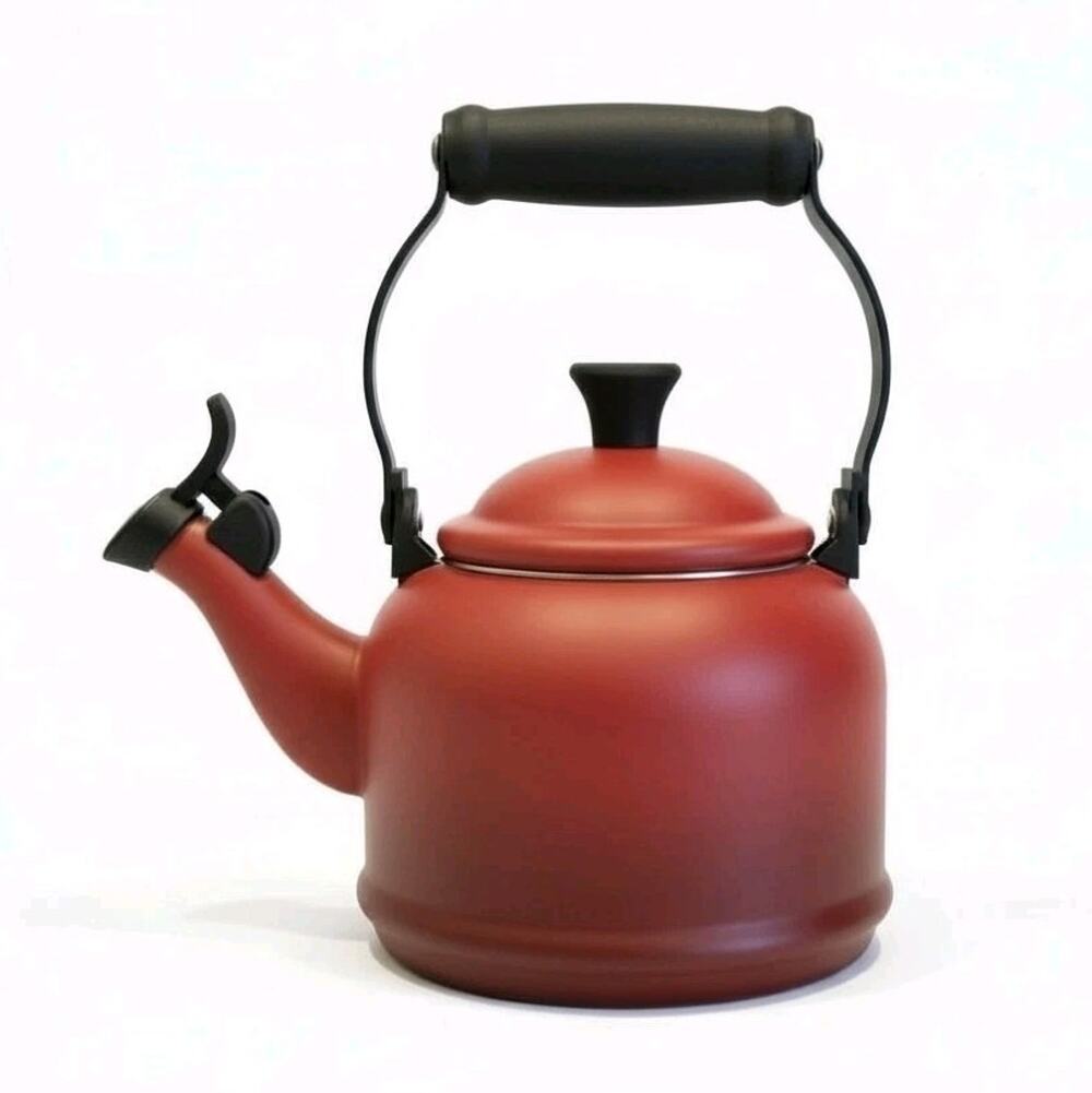Le Creuset Traditional Stove Top Tea Kettle Pot 1.25 Qtz. Ombre Crimson Red GUC